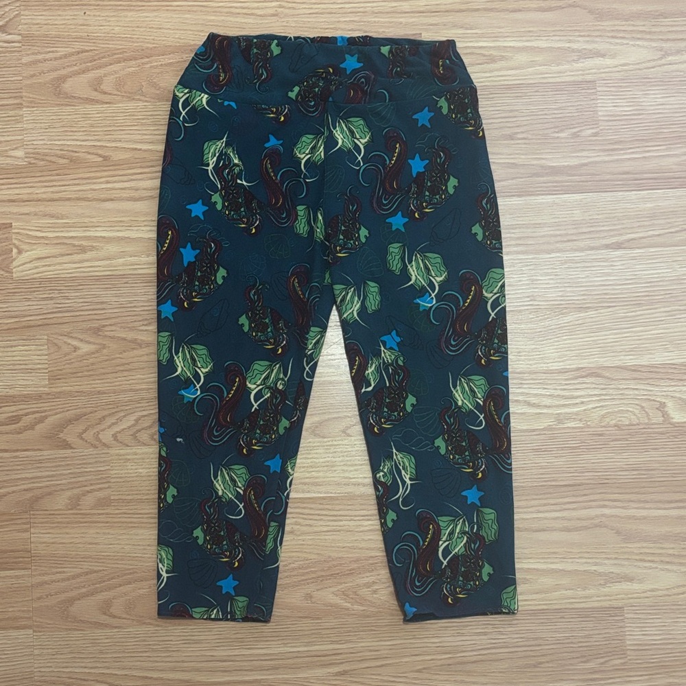 Capri pants size small